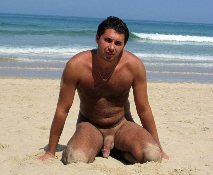 голые девушки на нудийском пляже